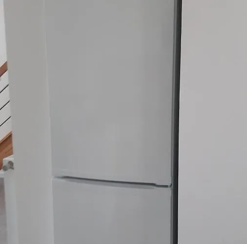 Les De Castel - Les Muriers *