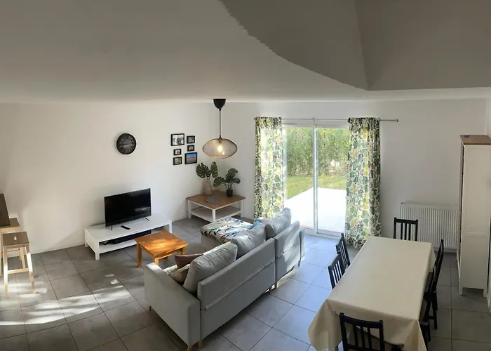 Les De Castel - Les Muriers Hébergement de vacances Castelmaurou